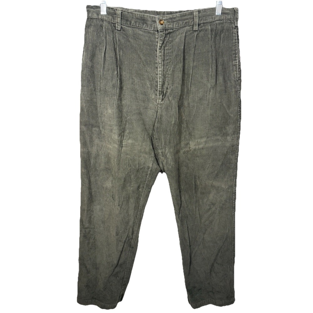 VTG Woolrich Mens 36x32‎ Loden Green Wide Wale Corduroy Pleated Pants